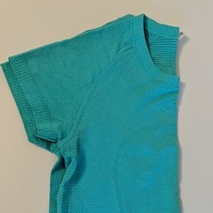 Swiftly Tech Short Sleeve Crew